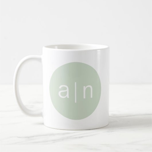 Modern Monogram Sage Groen Koffiemok (Links)