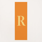 Modern Monogram Sinaasappel Yogamat (Voorkant)