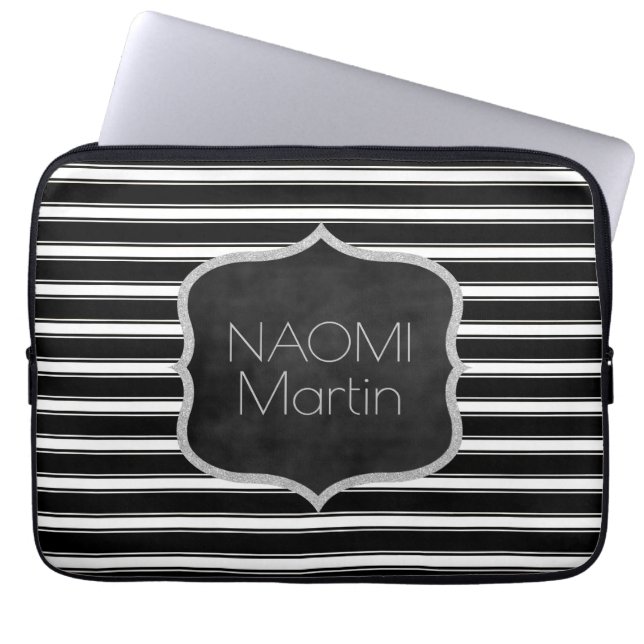 Modern Monogram | Tabblad Zwart-wit en witte strep Laptop Sleeve (Voorkant)