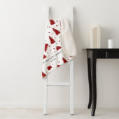 modern monogram voor rood dennenbos sherpa deken (In situ)