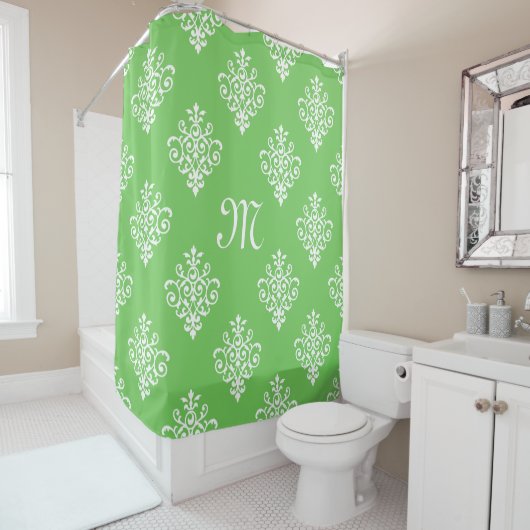Modern Monogrammed Bright Green Damask Pattern Douchegordijn (In situ)