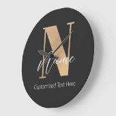 Modern Monogrammed Initiaal N & Naam Gepersonalise Grote Klok (Hoek)