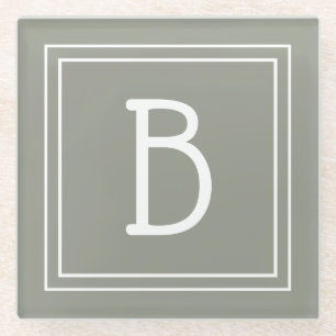 Modern Monogrammed Soft Evergreen & White Initiaal Glazen Onderzetter
