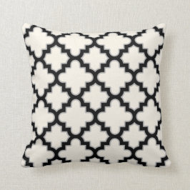Modern Moroccan Quatrefoil in Cream Black Grey Kussen