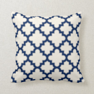 Modern Moroccan Quatrefoil in Cream Navy Blue Grey Kussen