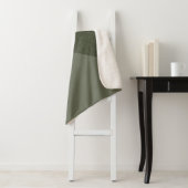Modern Moss Green Split Sherpa Deken (In situ)