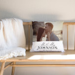 Modern Mr & Mrs Wedding Photo Sierkussen<br><div class="desc">Pas dit moderne "Mr & Mrs" bruiloft fotokussen aan met je eigen foto en tekst. Maakt een geweldig cadeau!</div>