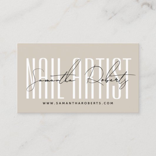 Modern nail artist script typography beige klantenkaartje (Voorkant)