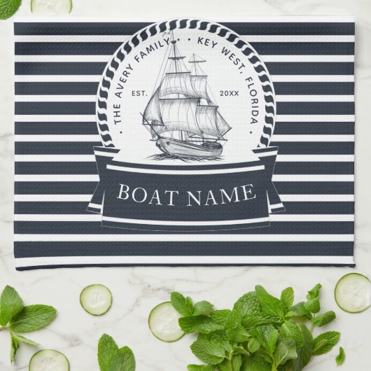Modern Navy Blue Boat Name Persoonlijk Theedoek (Gevouwen)