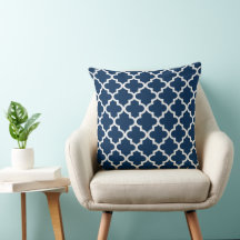 Modern Navy Blue en White Quatrefoil Pattern