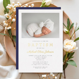 Modern Navy Blue Gold Script Photo Boy Baptisme Folie Uitnodiging