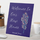Modern Navy Blue Housewarming Party Sign Reclamebord Met Voetstuk (Insitu)