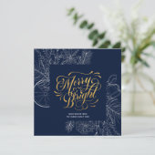 Modern Navy Blue Pine Bough Floral Gold Script Feestdagenkaart (Staand voorkant)
