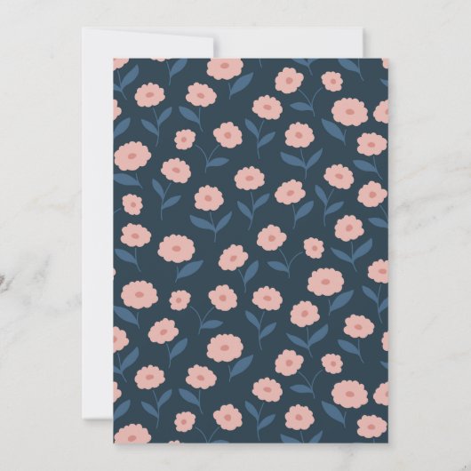 Modern Navy Blue Pink Boho Floral Bat Mitzvah RSVP Kaart (Achterkant)