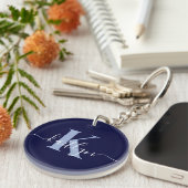 Modern Navy Blue Script Monogram Sleutelhanger (Voorkant Rechts)