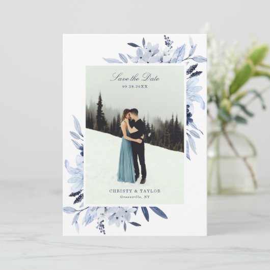 Modern Navy Blue Waterverf Floral Save the Date Kaart (Staand voorkant)