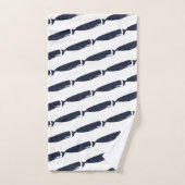 Modern Navy Blue Whales Bad Handdoek (Handdoek)