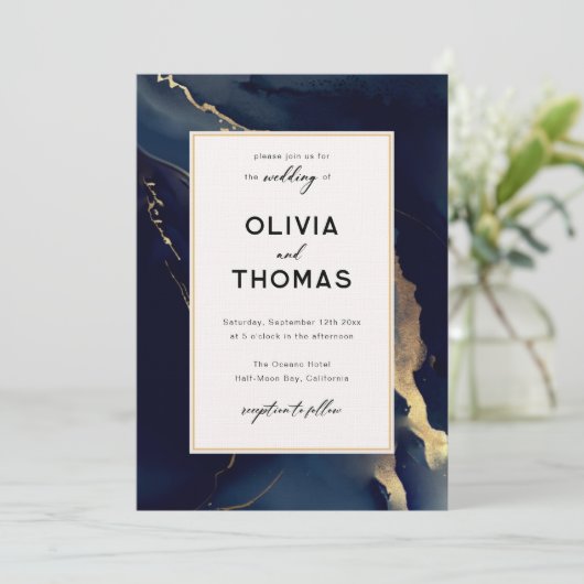 Modern Navy Gold Lijst Elegant Boho Beach Bruiloft Kaart (Staand voorkant)