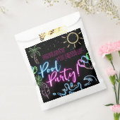 Modern Neon Glow Black Pool Party Birthday Bedankzakje (Gezegeld)