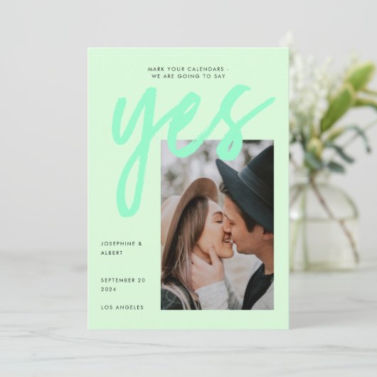 Modern Neon Mint Green Big Script Photo Weddenscha Save The Date (Staand voorkant)