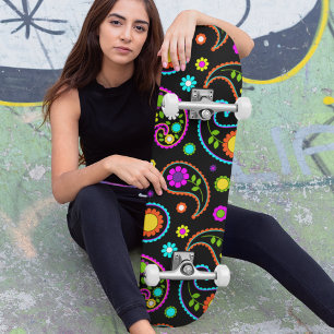 Modern Neon Paisley Floral Pattern Persoonlijk Skateboard