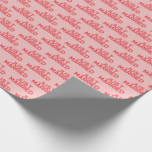 Modern net getrouwd rood roze cadeaupapier (Hoek)