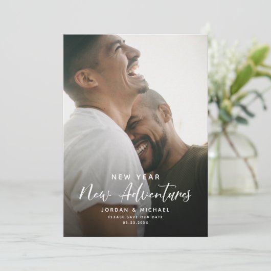 Modern nieuwjaar Verloving | Adventures Script Fun Save The Date (Staand voorkant)