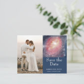 Modern Night Sky Galaxy Blue Paars Save the Date (Staand voorkant)