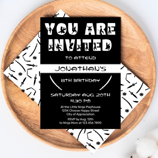 Modern Ninja Kind Warrior Silhouette Verjaardagsfe Kaart