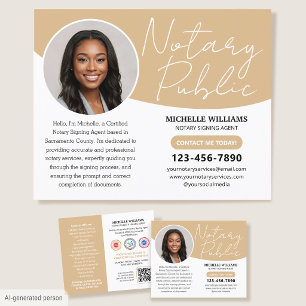 Modern Notaris Openbare Profielfoto QR-code Goud Flyer