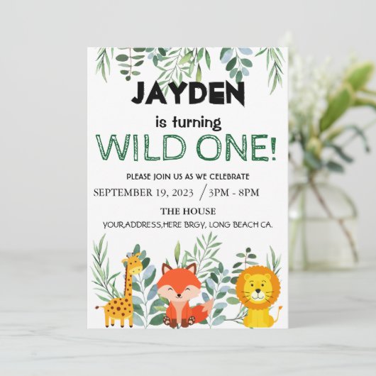 Modern Oerwoud Safari Editable Birthday Kaart (Staand voorkant)