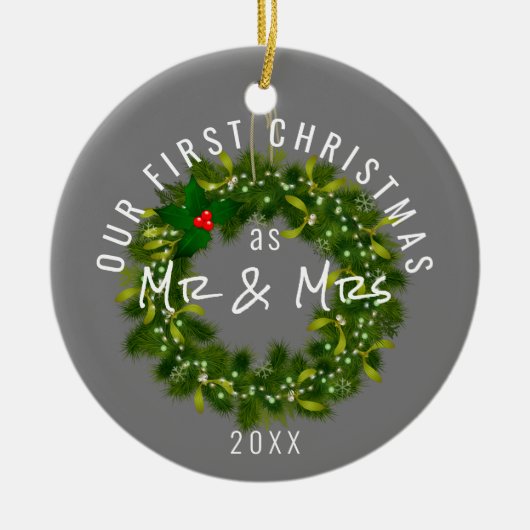 Modern Ons eerste kerstfeest, Mr. en Mrs. Custom Y Keramisch Ornament (Voorkant)