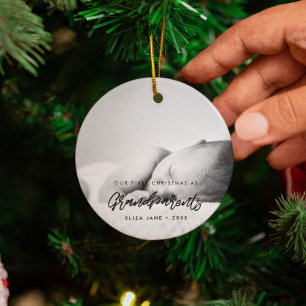 Modern Onze eerste kerst als grootouders foto Keramisch Ornament