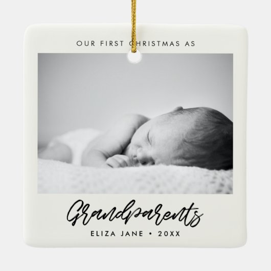 Modern Onze eerste kerst als grootouders foto Keramisch Ornament (Achterkant)