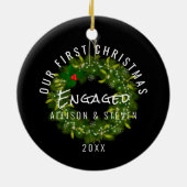 Modern onze eerste kerst met Greenery Wreath Keramisch Ornament (Achterkant)