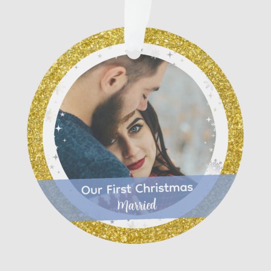 Modern Onze Eerste Kerstmis Getrouwd 2 foto's Ornament (voorkant)