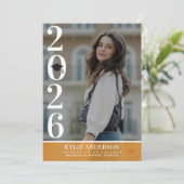 Modern Orange Graduation Cap Senior Photo Kaart (Staand voorkant)