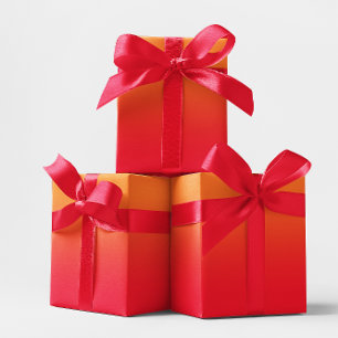 Modern Oranje en Rode Ombre Cadeaupapier