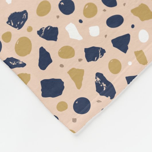 Modern Organic Terrazzo | Abstract Stone Mosaic Fleece Deken (Hoek)