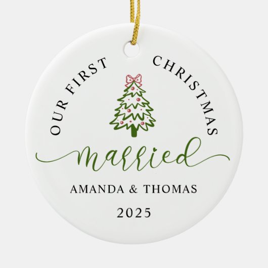 Modern Our First Christmas Married Photo Keramisch Ornament (Voorkant)
