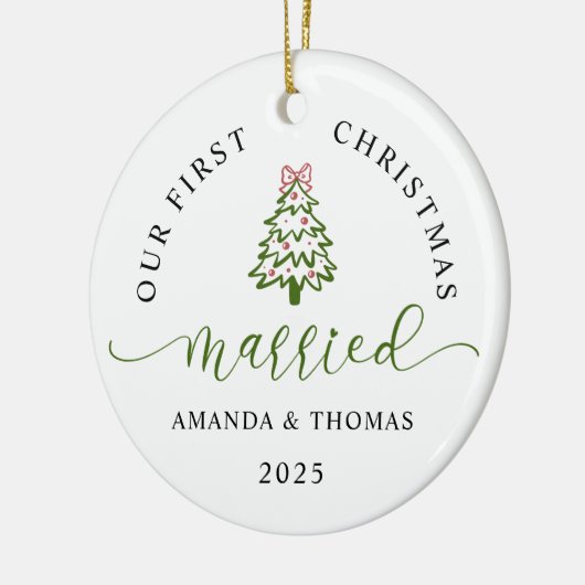 Modern Our First Christmas Married Photo Keramisch Ornament (Links)