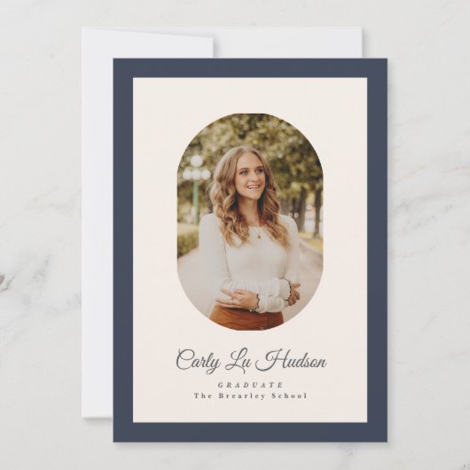 Modern Oval Blue High School Photo Graduate Aankondiging (Voorkant)