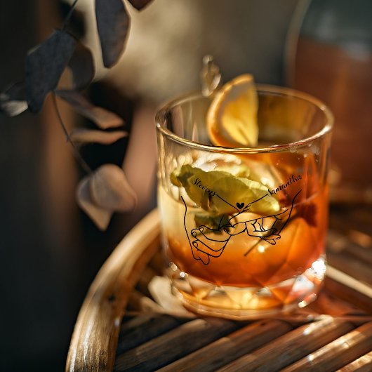 Modern Paar Holding handen Aangepaste naam bruilof Whisky Glas