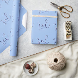 Modern paar Initiaal Monogrammen & Datum Baby Blau Cadeaupapier