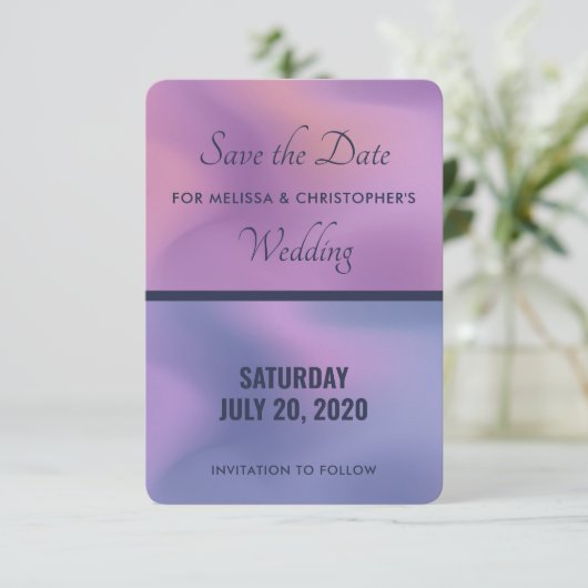 Modern Paars en roze draaiend abstract ontwerp Save The Date (Staand voorkant)