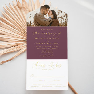 Modern Paarse en gouden folie Script Fotobruiloft All In One Uitnodiging