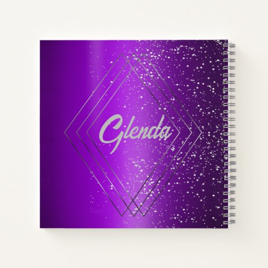 Modern Paarse geborsteld metaal met zilveren monog Notitieboek (Achterkant)