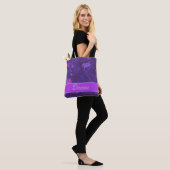 Modern Paarse marmer Abstract Tote Bag (Op model)