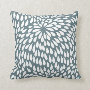 Modern Paisley Flower in Blue Grey and White Kussen