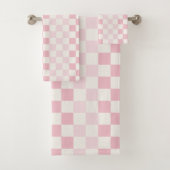 Modern Pastel Pink Checkerboard Check Pattern  Bad Handdoek (Insitu)